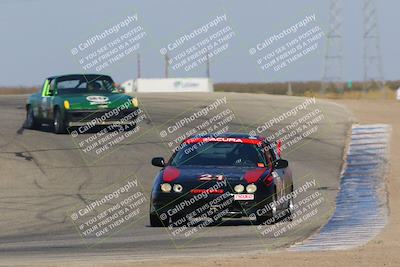 media/Oct-29-2022-CalClub SCCA (Sat) [[e05833b2e9]]/Race Group 4/Qualifying (Outside Grapevine)/